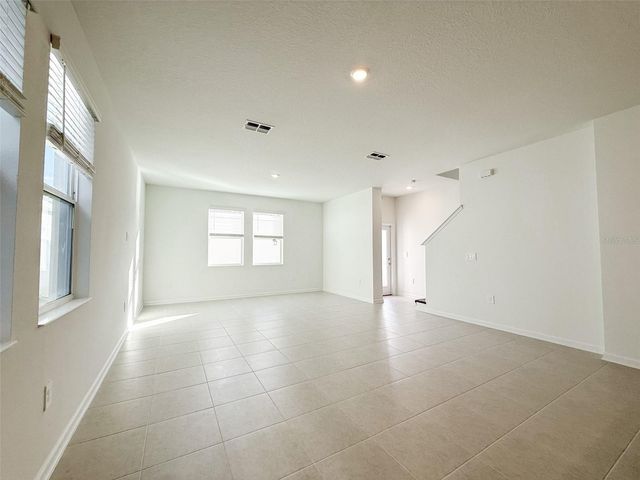 1898 RIDER RAIN LANE, Apopka, FL 32703