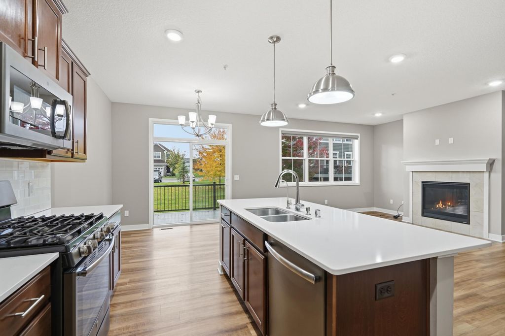 18335 Glassner Way, Lakeville, MN 55044 — photo 2