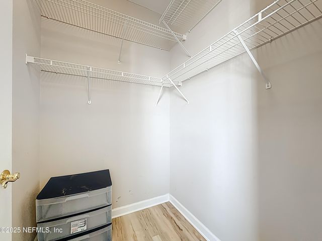 8601 BEACH Boulevard 409, Jacksonville, FL 32216