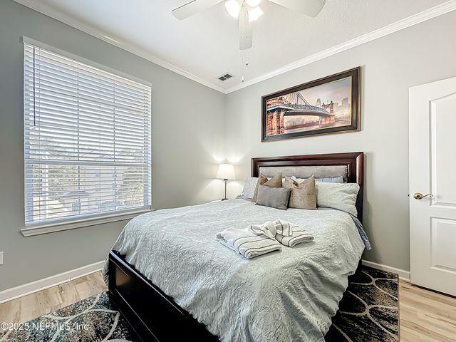 8601 BEACH Boulevard 409, Jacksonville, FL 32216