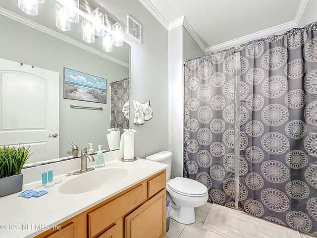 8601 BEACH Boulevard 409, Jacksonville, FL 32216