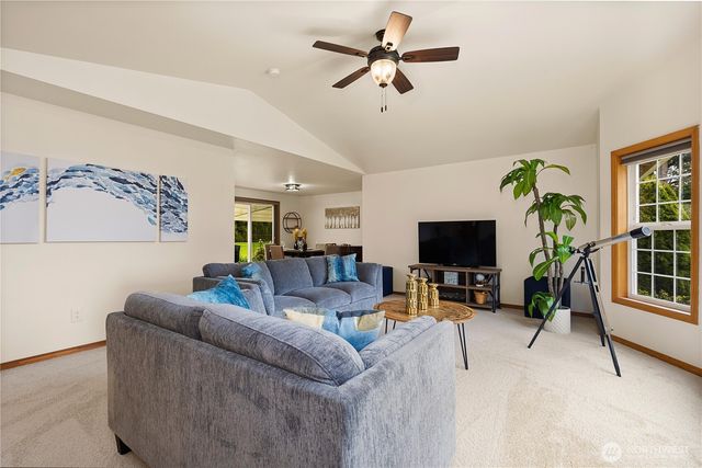 560 N Sunset Drive, Camano Island, WA 98282