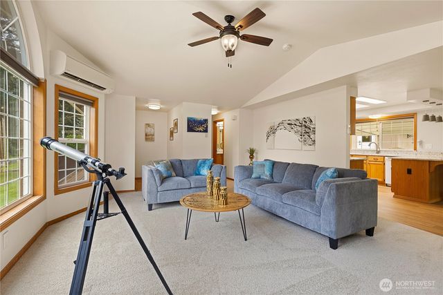 560 N Sunset Drive, Camano Island, WA 98282