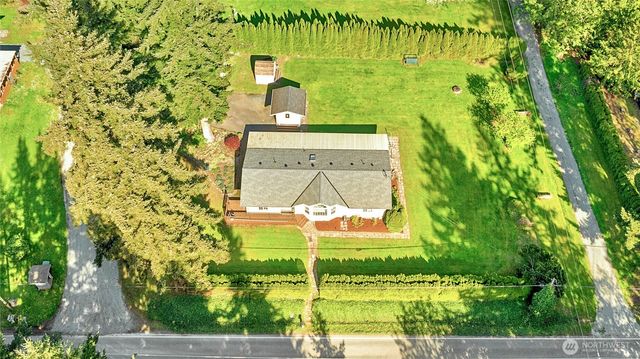 560 N Sunset Drive, Camano Island, WA 98282