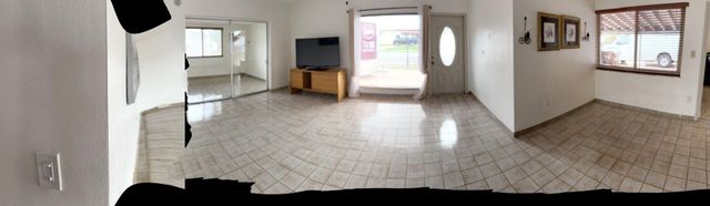 957 W 67th Street, Hialeah, FL 33012