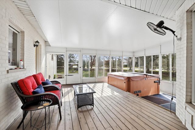 19337 SHABBONA Drive, Tinley Park, IL 60487