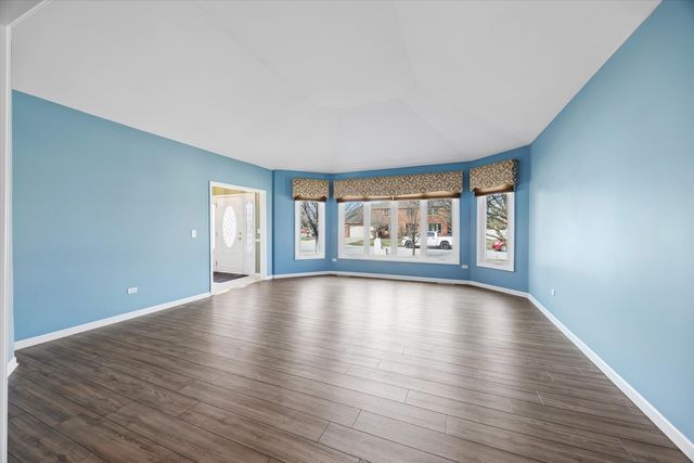 19337 SHABBONA Drive, Tinley Park, IL 60487