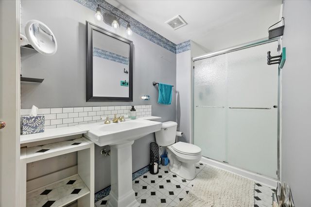 19337 SHABBONA Drive, Tinley Park, IL 60487