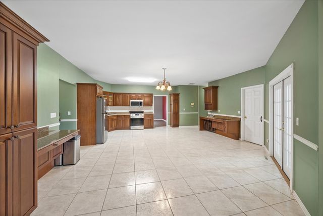 19337 SHABBONA Drive, Tinley Park, IL 60487