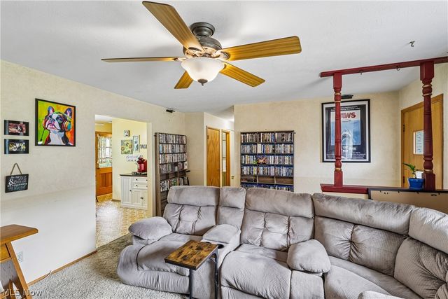 4908 Encino Drive, Akron, OH 44319