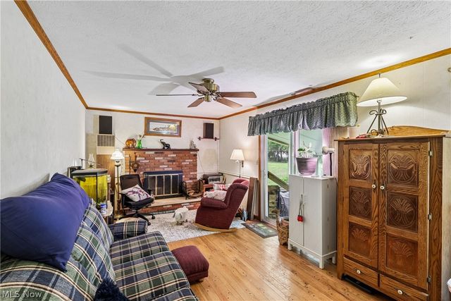 4908 Encino Drive, Akron, OH 44319