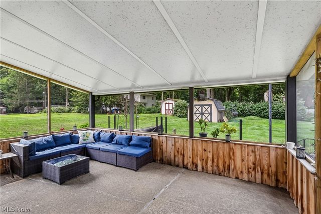 4908 Encino Drive, Akron, OH 44319