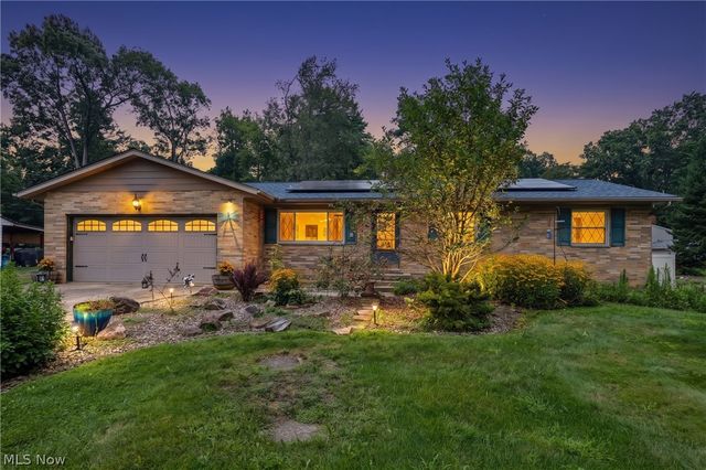 4908 Encino Drive, Akron, OH 44319