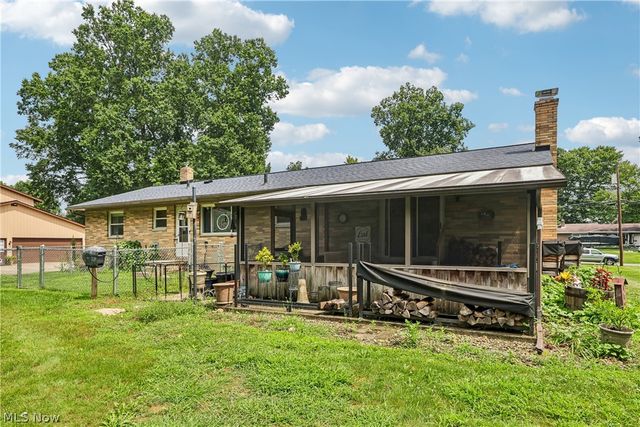 4908 Encino Drive, Akron, OH 44319
