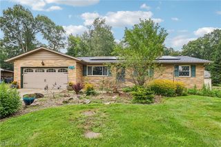 4908 Encino Drive, Akron, OH 44319