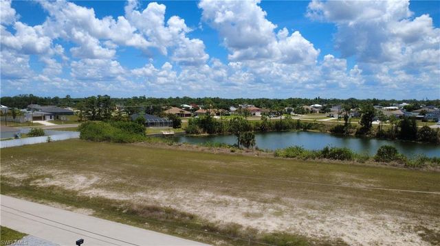 4151 NE 16th AVE, Cape Coral, FL 33909