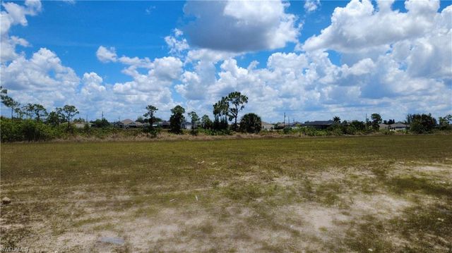4151 NE 16th AVE, Cape Coral, FL 33909