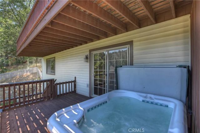 489 Dorn, Crestline, CA 92325