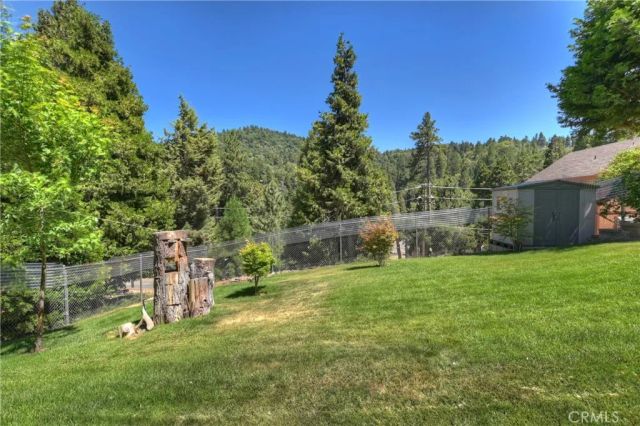489 Dorn, Crestline, CA 92325