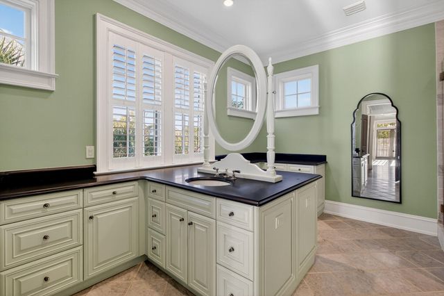 659 Island Park Drive, Daniel Island, SC 29492