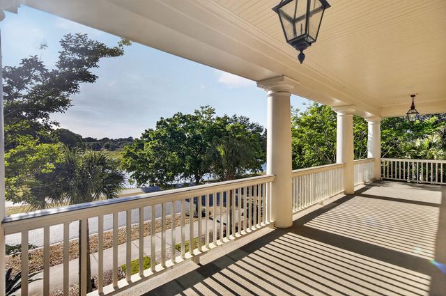 659 Island Park Drive, Daniel Island, SC 29492