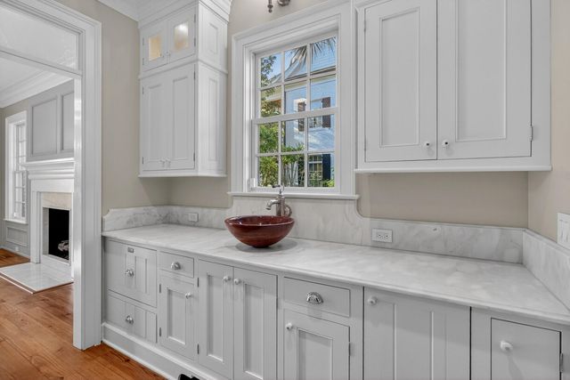 659 Island Park Drive, Daniel Island, SC 29492