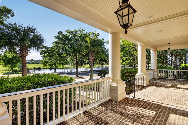 659 Island Park Drive, Daniel Island, SC 29492