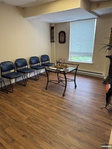 170 State Street, Hackensack, NJ 07601