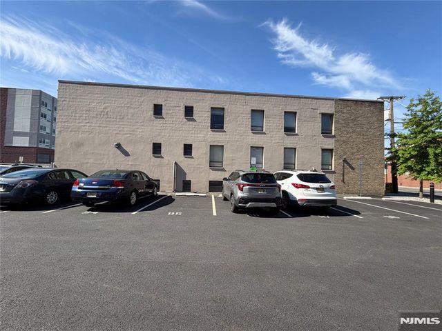 170 State Street, Hackensack, NJ 07601