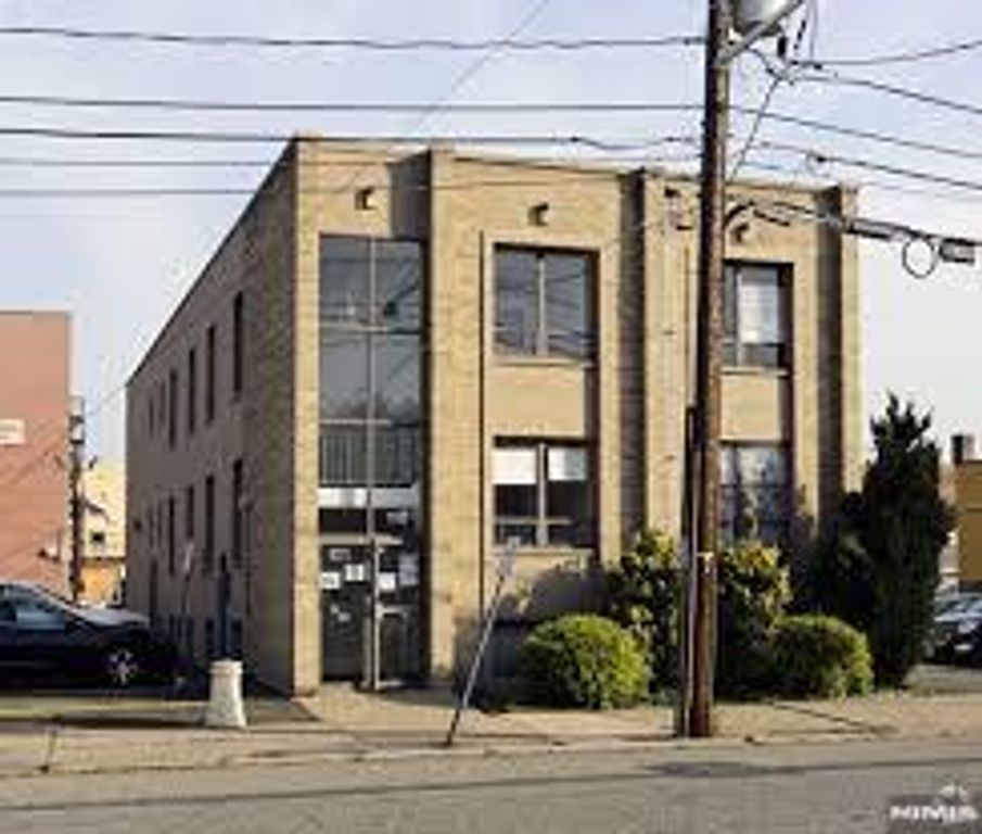 170 State Street, Hackensack, NJ 07601