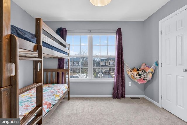 209 WOODBRIDGE LN, Douglassville, PA 19518