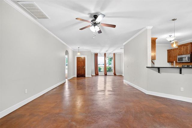 12374 Fairfield Road, Guthrie, OK 73044