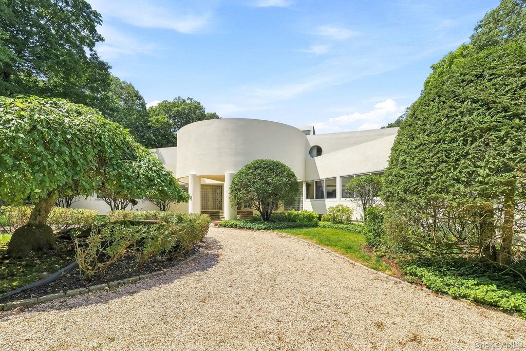 20 Bessel Lane, Chappaqua, NY 10514 — photo 2