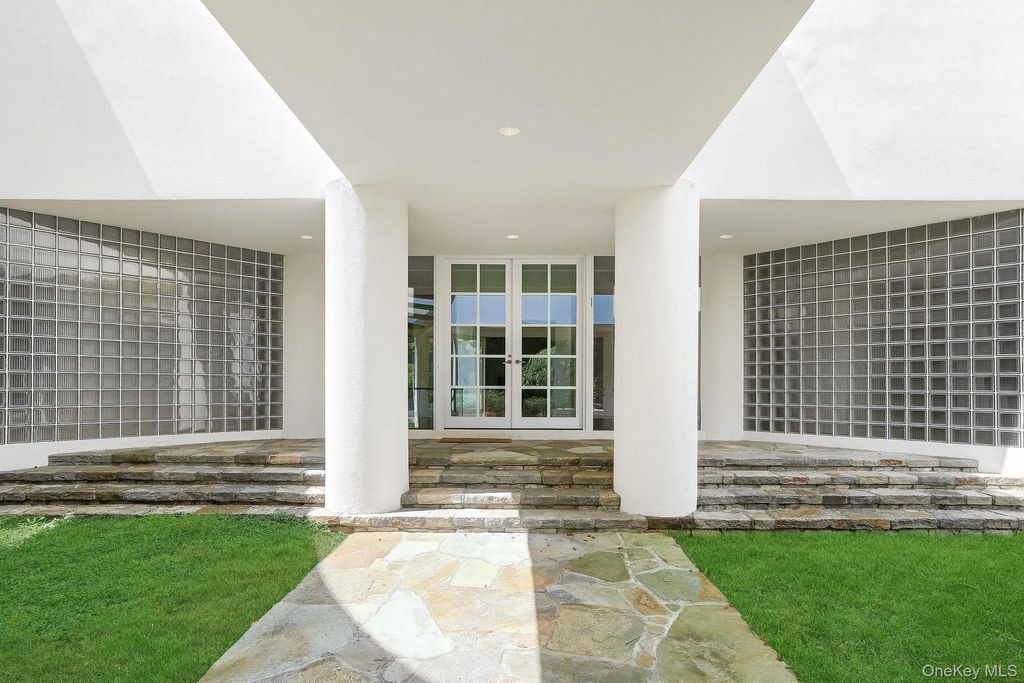 20 Bessel Lane, Chappaqua, NY 10514 — photo 3
