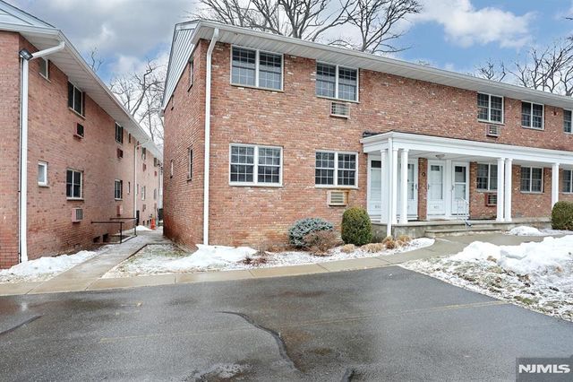 903 Washington Drive, Ramsey, NJ 07446