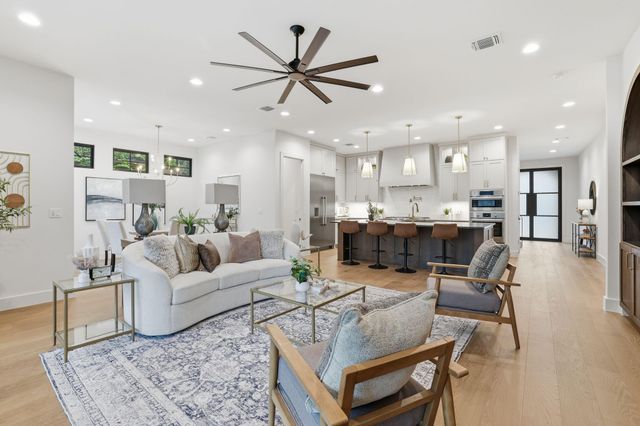 4508 Finley DR, Austin, TX 78731