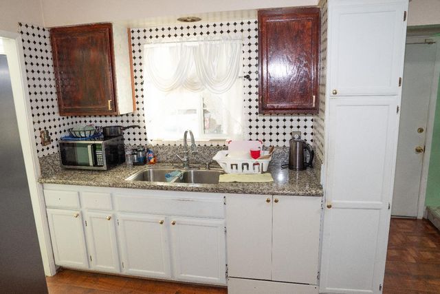 4633 Lippi Pkwy, Sacramento, CA 95823