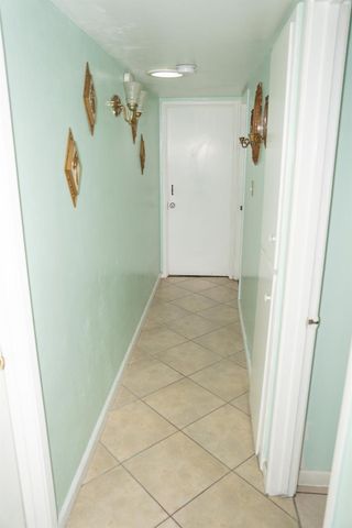 4633 Lippi Pkwy, Sacramento, CA 95823