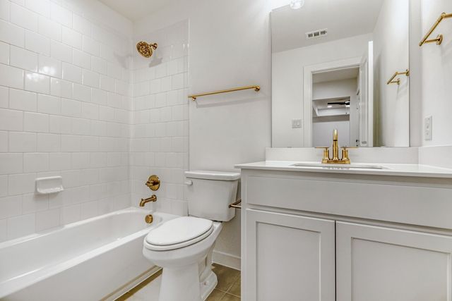 628 Damsel June Street, Lewisville, TX 75056