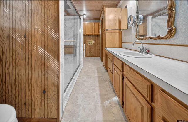 887 Janis Dr., Bullard, TX 75757