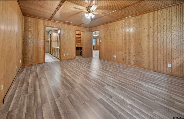 887 Janis Dr., Bullard, TX 75757