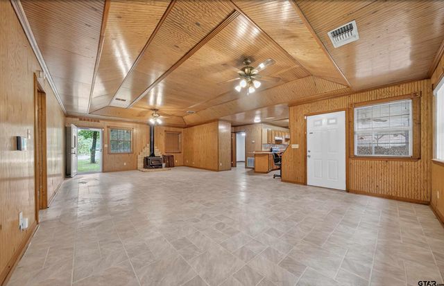 887 Janis Dr., Bullard, TX 75757