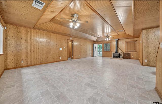 887 Janis Dr., Bullard, TX 75757