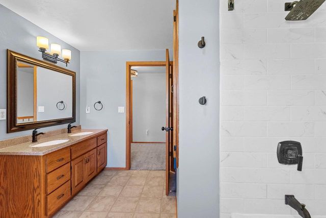 3126 INVERNESS LANE, New Franken, WI 54229