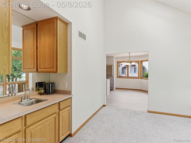 6512 White Lake Road, Village Of Clarkston, MI 48346