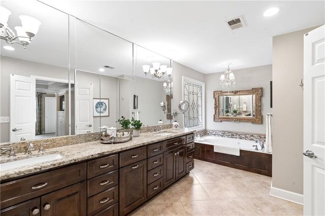 10220 Carleigh Lane, Roswell, GA 30076