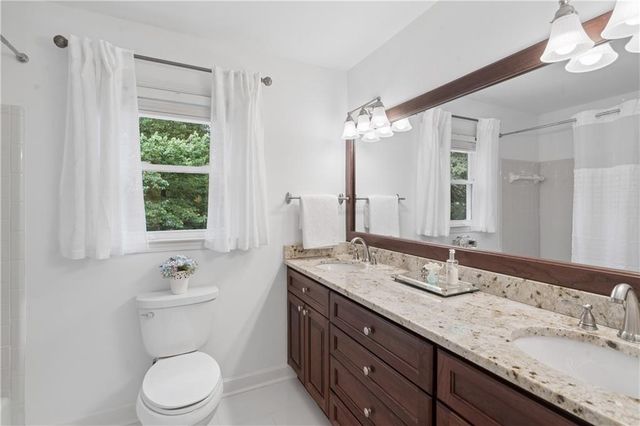 10220 Carleigh Lane, Roswell, GA 30076