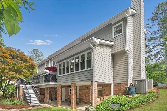 10220 Carleigh Lane, Roswell, GA 30076