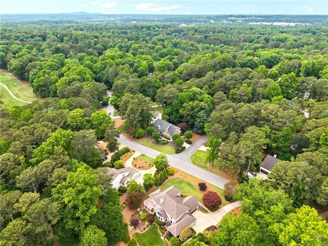 10220 Carleigh Lane, Roswell, GA 30076