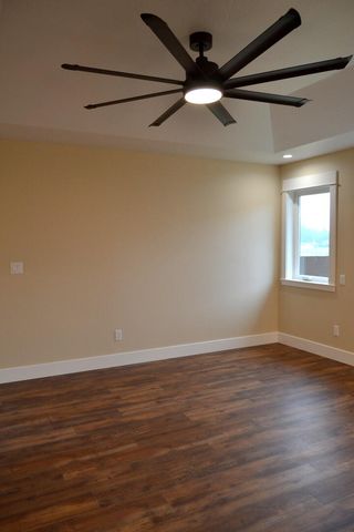 190 SW Rock Gulch Road, Grants Pass, OR 97527